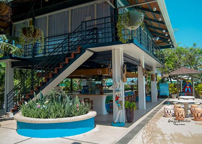 Tropics Hotel 3*