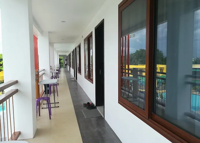 Hotel Tropics 3*