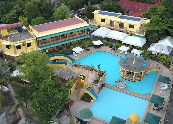 Tropics Hotel