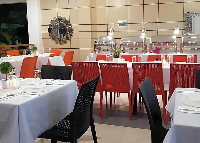 Hotel Tropics Moalboal